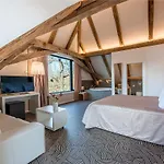Hotel Yard Predboj