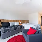 Hotel Yard 4*