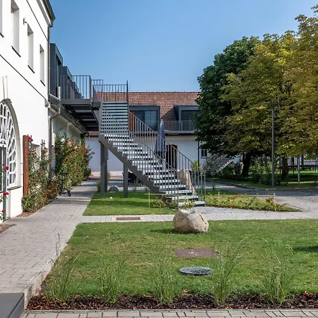 Hotel Yard
