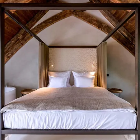 Ξενοδοχείο Yard Predboj